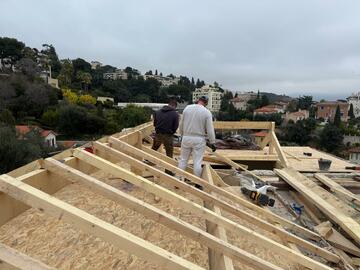 Charpente dans les Alpes-Maritimes et le Var : Pose, Rénovation et Traitement de Charpente Charpente dans les Alpes-Maritimes et le Var : Pose, Rénovation et Traitement de Charpente
